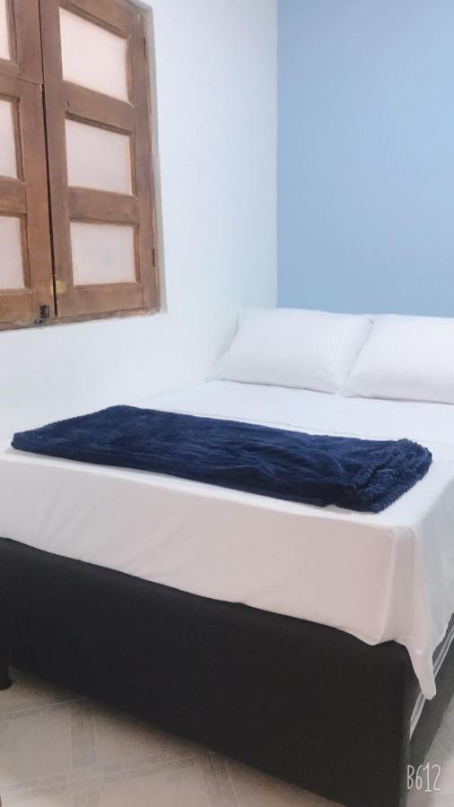 Отель Habitacion Privada En Jardin Cerca Al Parque Экстерьер фото
