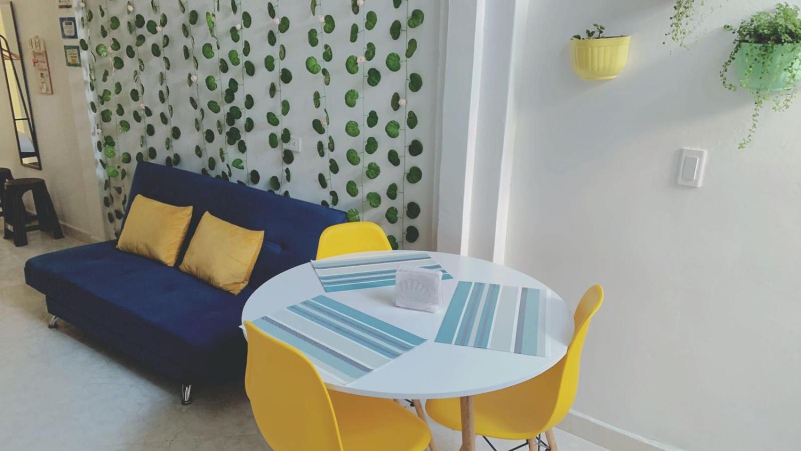 Отель Habitacion Privada En Jardin Cerca Al Parque Экстерьер фото